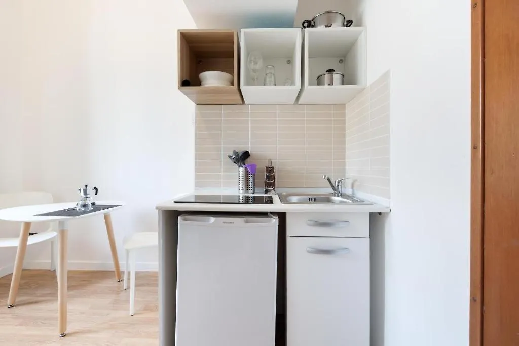 Central Studio Apts Milano-Corso Magenta Milan