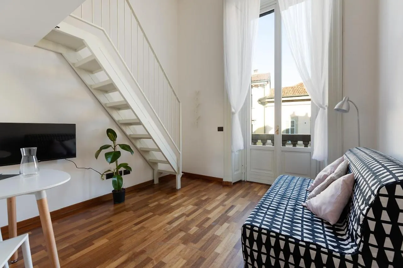 Central Studio Apts Milano-Corso Magenta Włochy