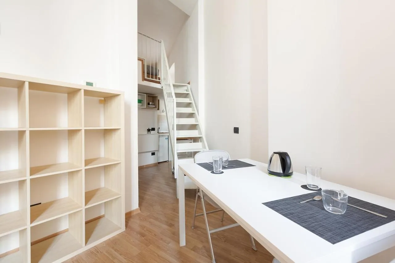 Central Studio Apts Milano-Corso Magenta Apartament