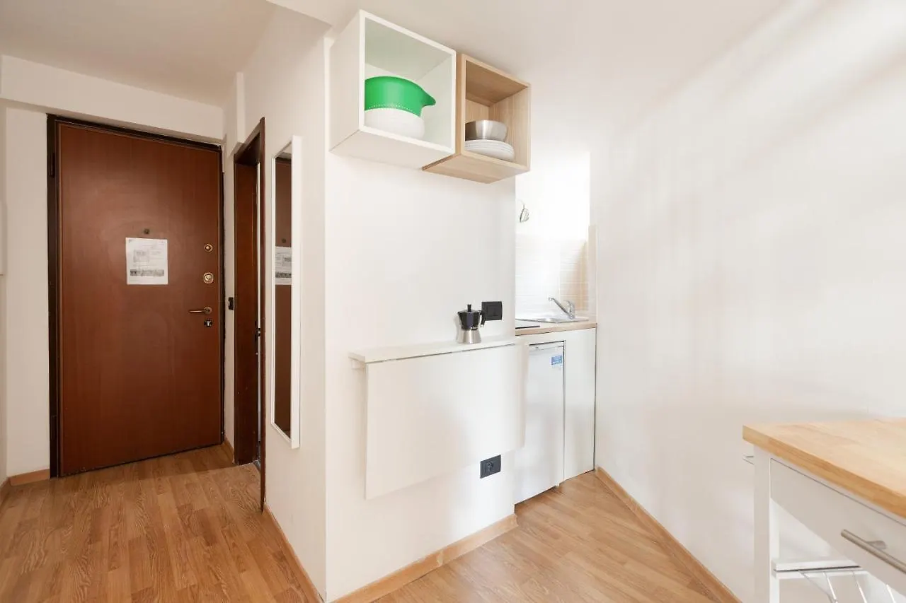 Central Studio Apts Milano-Corso Magenta Apartment