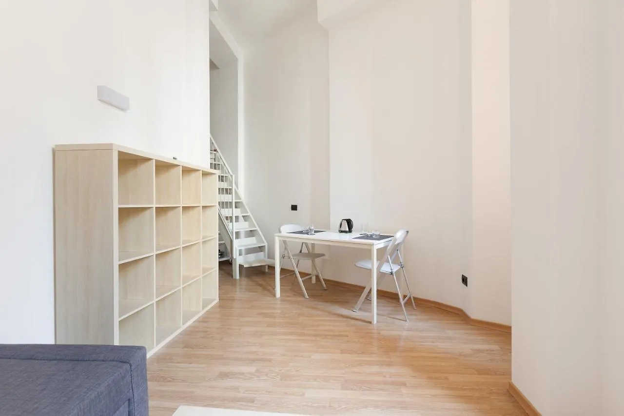 Apartment Central Studio Apts Milano-Corso Magenta