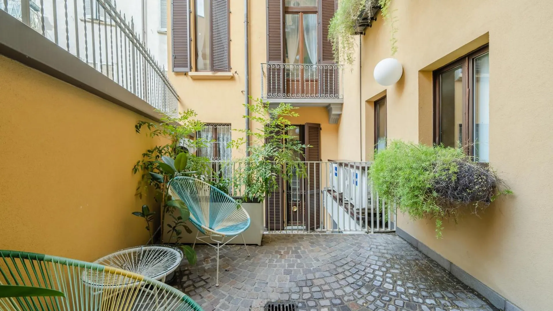 Central Studio Apts Milano-Corso Magenta Apartment Italy